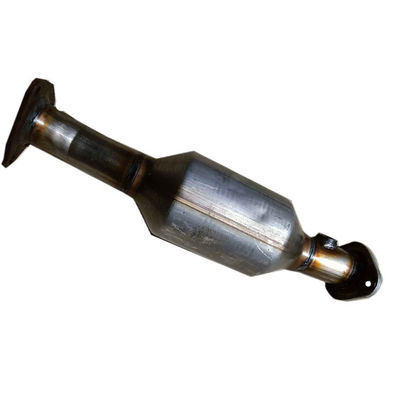 quality Um conversor catalítico de três vias de alto padrão é adequado para o Jiabao V70 factory